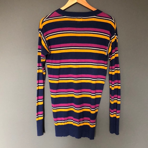 Sweater - Picture 2 of 4